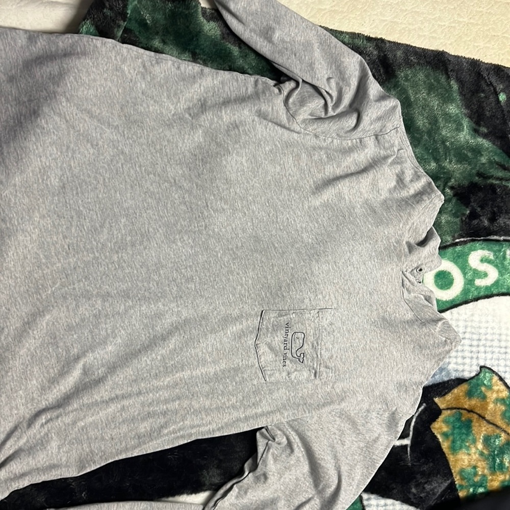 Vineyard vines pullover